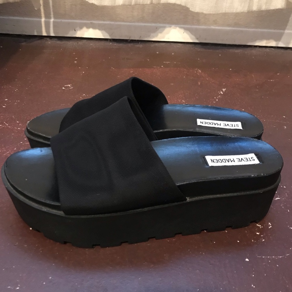 Steve Madden black 90s platforms